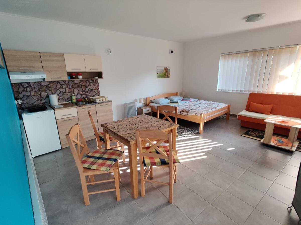 Apartman Ankica Golubac Ngoại thất bức ảnh