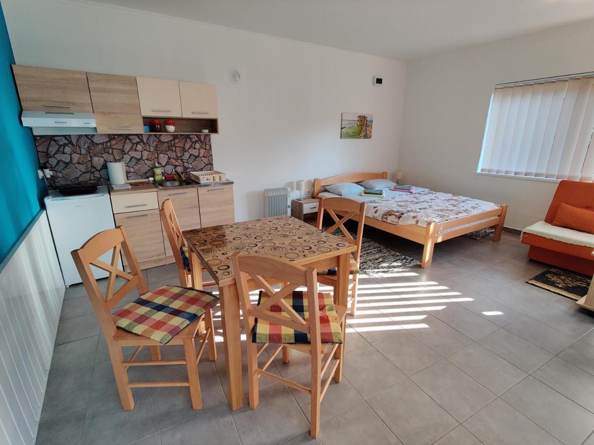 Apartman Ankica Golubac Ngoại thất bức ảnh